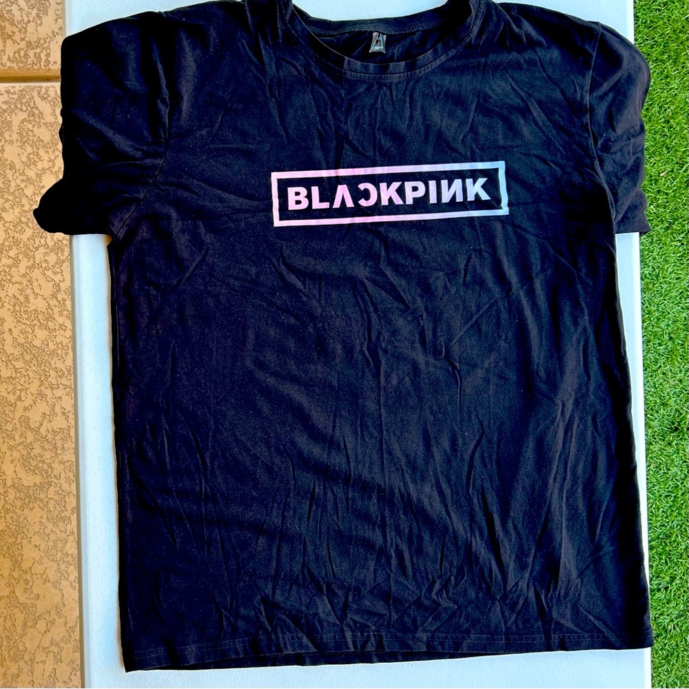 BlackPink Print Rosé Lisa Jisoo Jennie T-Shirt Women’s size XL KPOP